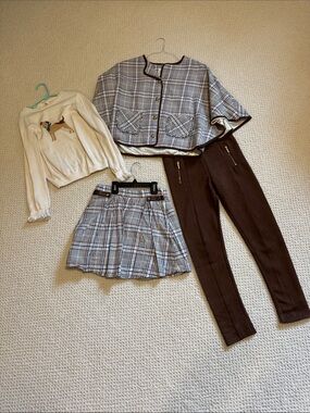 Janie and Jack outfit bundle size 12